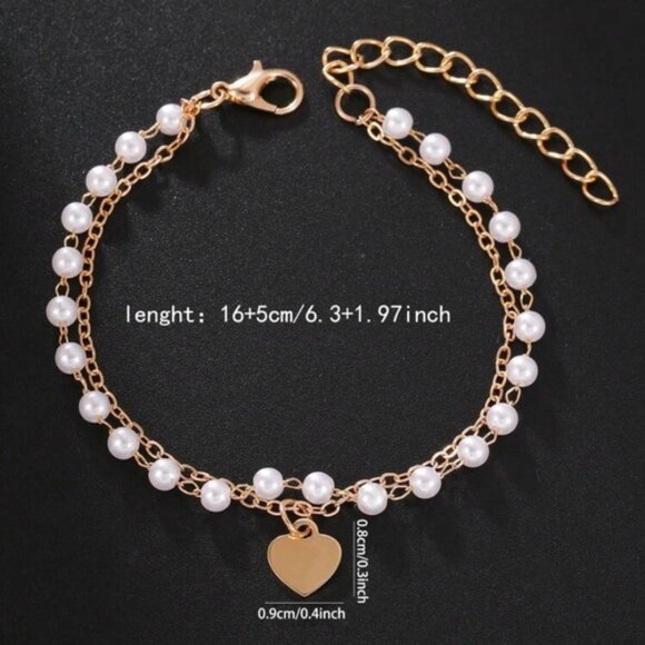 Elegant Gold and White Pearl Bracelet - Picture 3 of 5